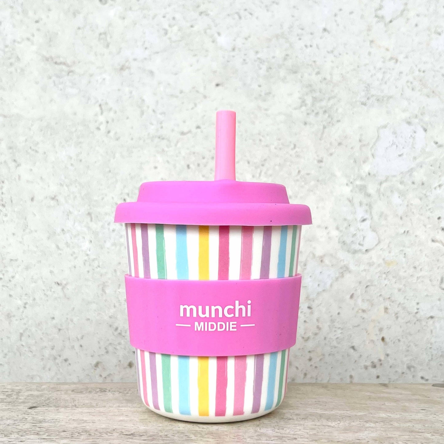 Munchi Calypso Middie Single Cup (8oz/240ml) Pink Straw Included