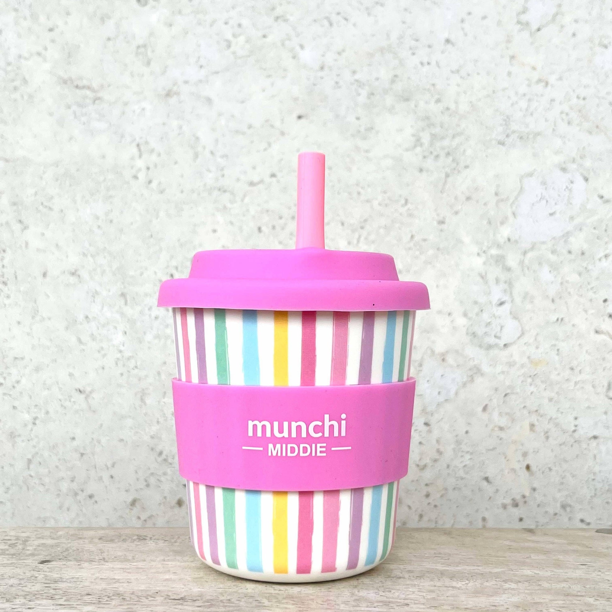 Munchi Calypso Middie Single Cup (8oz/240ml) Pink Straw Included